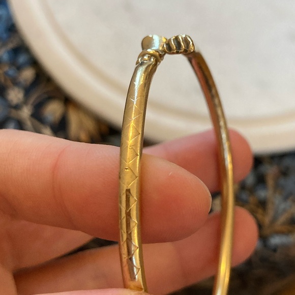 Rare Victorian Figa Fists Solid Brass Bypass Bracelet Diamond Pattern - Picture 12 of 15